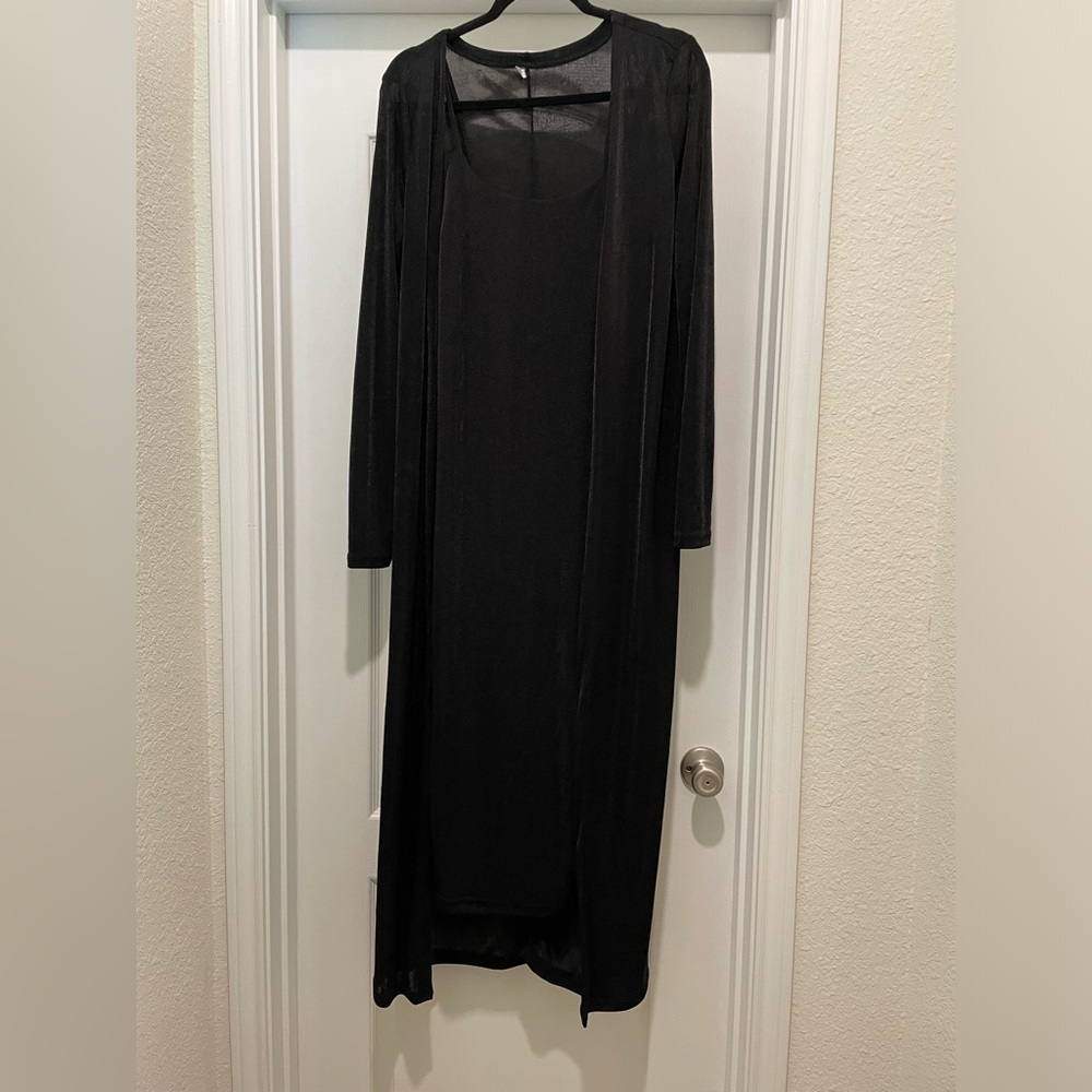 *Two Piece FLOOR LENGTH DRESS